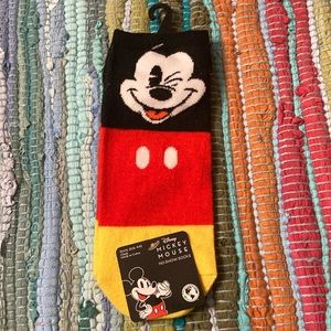 NWT Disney Mickey Mouse no show socks